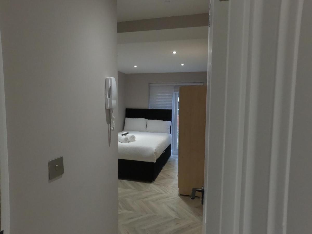 Lbt Property Ltd Лондон Екстериор снимка