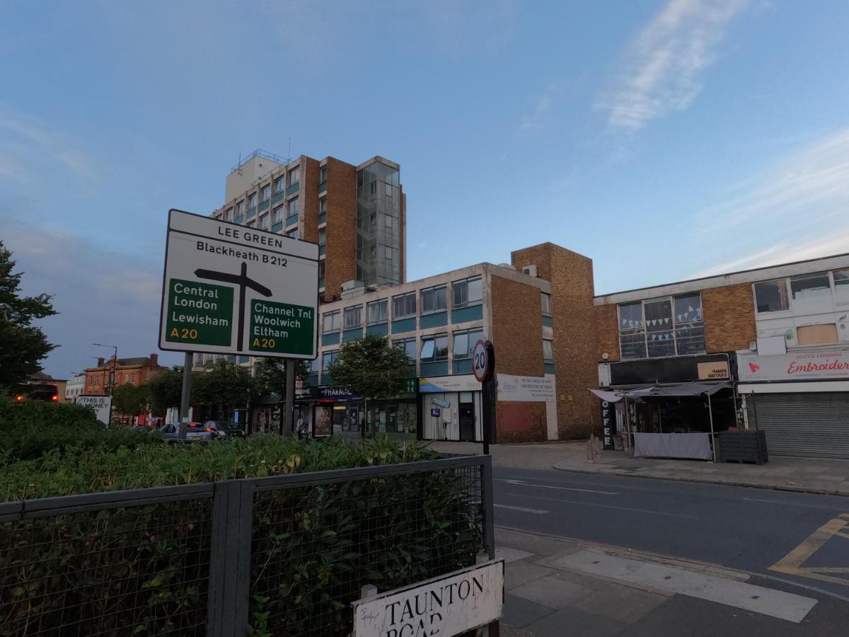 Lbt Property Ltd Лондон Екстериор снимка